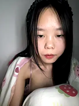 Snapshot of Kiee-lee chatting on December 13, 7:53 pm Kiee-lee online show from December 13, 7:53 pm