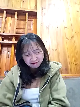Snapshot of susie_min chatting on November 25, 10:43 pm susie min online show from November 25, 10:43 pm