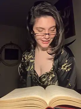 Snapshot of Kora_Kat chatting on November 25, 8:03 am Kora Kat online show from November 25, 8:03 am