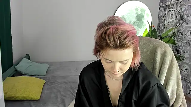 Snapshot of LaylaCookies_ chatting on November 25, 5:40 am LaylaCookies online show from November 25, 5:40 am