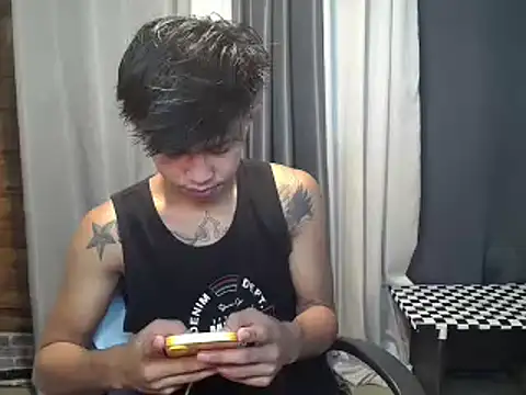 Snapshot of christianjerk chatting on November 24, 8:03 am christianjerk online show from November 24, 8:03 am