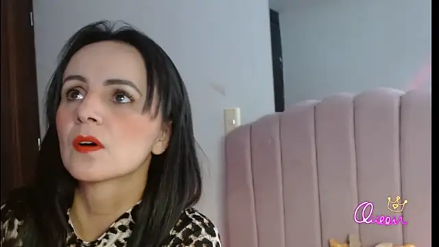 Juliana  lx online show from March 6, 2:02 pm