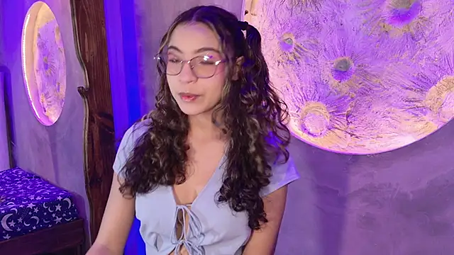 Snapshot of Kaaory chatting on January 14, 10:21 am Kaaory online show from January 14, 10:21 am