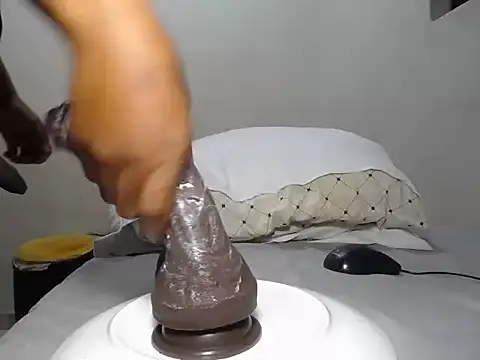 KinkyJXxX online show from April 8, 4:12 am