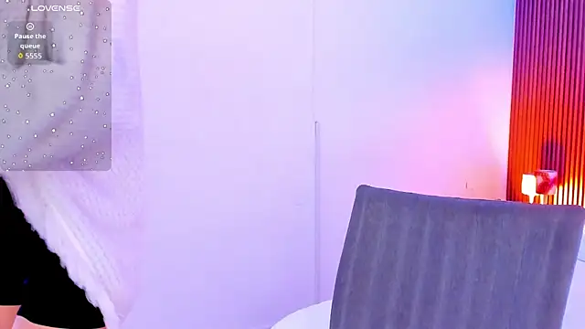 RenataMason online show from June 9, 4:57 am
