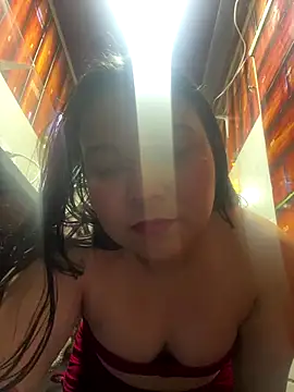 Snapshot of Sweet_Sasha_01 chatting on December 16, 2:27 am Sweet Sasha 01 online show from December 16, 2:27 am