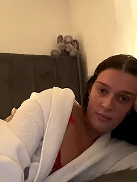 Kerysmae online show from November 26, 7:59 pm