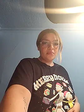 mila curvy online show from December 1, 11:21 pm