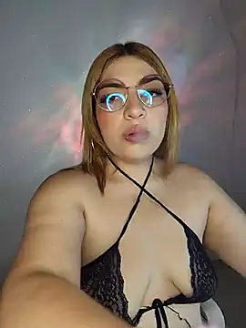 mila curvy online show from February 11, 6:07 am