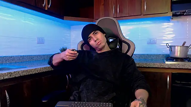 eren jeager online show from February 27, 1:05 am