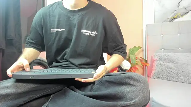 eren jeager online show from March 25, 1:33 am