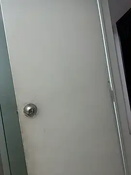 LyaRose online show from March 26, 1:44 am