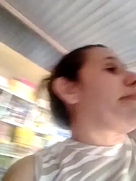 MIA-LARIOS online show from March 5, 9:33 pm