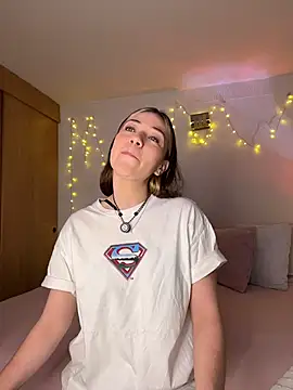 melissacloudlatin online show from July 13, 2:03 am