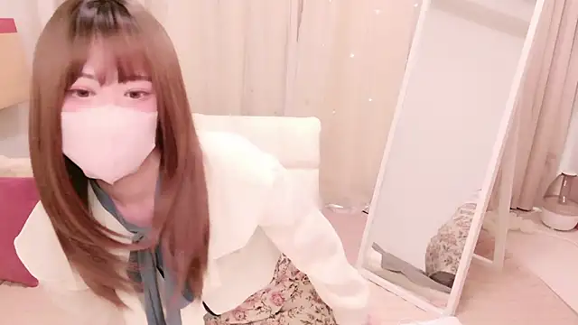 JUNjun   online show from April 8, 3:39 am