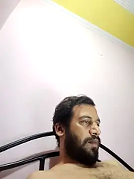 Snapshot of Nick_cbdelhi chatting on February 19, 10:50 pm Nick cbdelhi online show from February 19, 10:50 pm