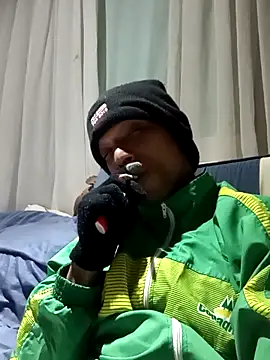 Snapshot of Gzinho69ik chatting on May 30, 2:52 am Gzinho69ik online show from May 30, 2:52 am