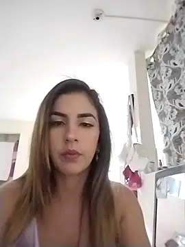 Snapshot of Monitaxhot chatting on November 29, 2:25 am Monitaxhot online show from November 29, 2:25 am