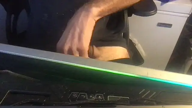 Snapshot of SinlessFreedom7 chatting on January 15, 5:12 am SinlessFreedom7 online show from January 15, 5:12 am