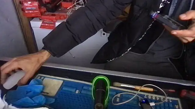 Snapshot of SinlessFreedom7 chatting on February 2, 5:39 am SinlessFreedom7 online show from February 2, 5:39 am