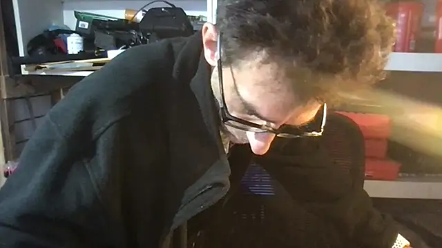 Snapshot of SinlessFreedom7 chatting on February 10, 12:31 pm SinlessFreedom7 online show from February 10, 12:31 pm