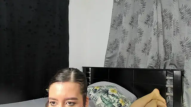 Violeta Gracee online show from March 24, 9:09 pm