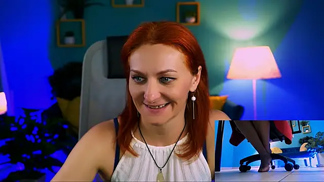 DianaTorrens online show from January 9, 12:52 pm