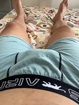 Snapshot of Lothentik chatting on February 27, 12:27 pm Lothentik online show from February 27, 12:27 pm