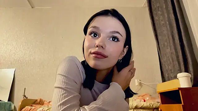 StacieGregoreski online show from November 30, 2:32 pm