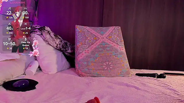 Snapshot of venus_desired260669 chatting on February 5, 10:42 am venus desired260669 online show from February 5, 10:42 am