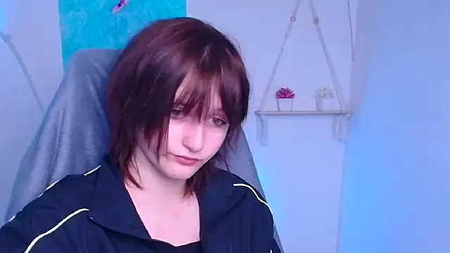 Snapshot of Alice_Wonderme chatting on January 11, 12:32 pm Alice Wonderme online show from January 11, 12:32 pm