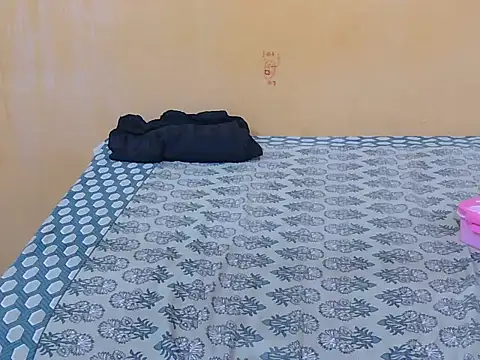 Honey Baby1 online show from February 27, 5:29 am