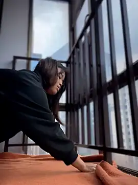 Toffee-00 online show from February 22, 9:41 am