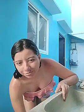 Chaparrita13 online show from July 27, 12:06 am