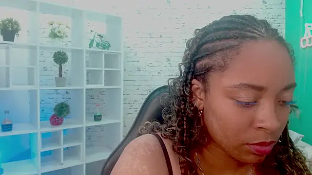 cataleya eebony online show from January 14, 6:24 pm