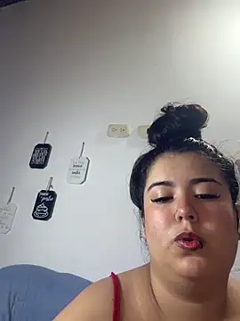 Snapshot of dulce_lau99 chatting on March 17, 7:33 am dulce lau99 online show from March 17, 7:33 am