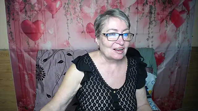 OlgaLuck online show from March 4, 7:03 am