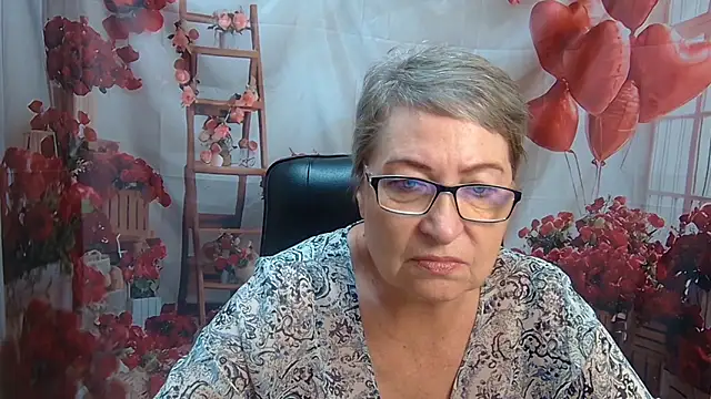 OlgaLuck online show from May 25, 5:13 am