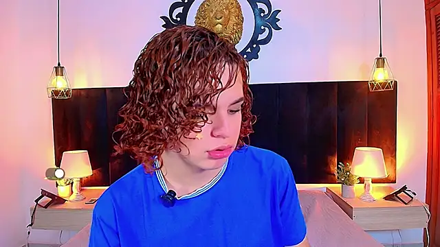 Skyee angel online show from June 20, 7:38 pm