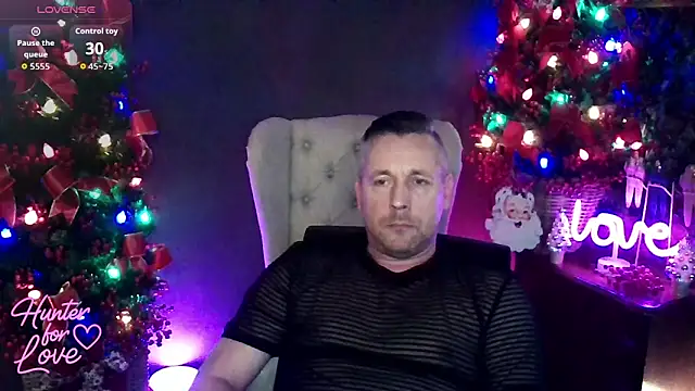 Snapshot of Hunter_Fl chatting on November 30, 3:38 pm Hunter Fl online show from November 30, 3:38 pm