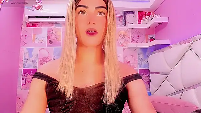 DaleskaSanchez online show from March 3, 8:37 pm