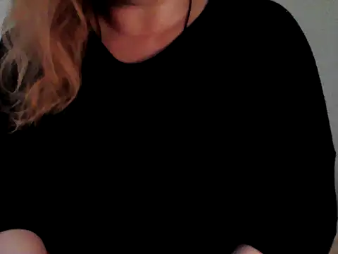 Empiria81 online show from December 3, 2:04 pm