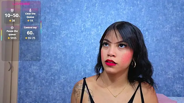 Snapshot of Malia_fox chatting on April 19, 5:45 pm Malia fox online show from April 19, 5:45 pm