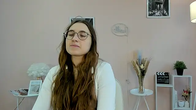 DebbraBickler online show from November 26, 12:06 pm