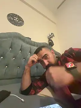 Snapshot of Ali2413 chatting on January 11, 5:07 pm Ali2413 online show from January 11, 5:07 pm