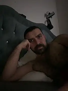 Snapshot of Ali2413 chatting on February 24, 9:02 pm Ali2413 online show from February 24, 9:02 pm