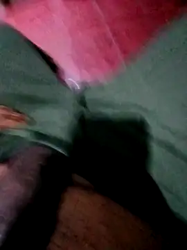 Snapshot of lovedbo chatting on November 23, 4:29 pm lovedbo online show from November 23, 4:29 pm