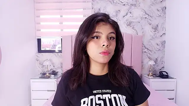 Snapshot of katsumi_yan chatting on February 20, 7:14 pm katsumi yan online show from February 20, 7:14 pm