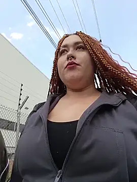 Snapshot of Shofy22 chatting on December 16, 5:29 pm Shofy22 online show from December 16, 5:29 pm