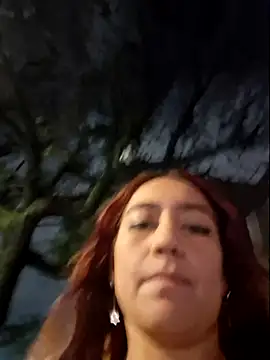 Eveeelyn25 online show from December 16, 1:21 am